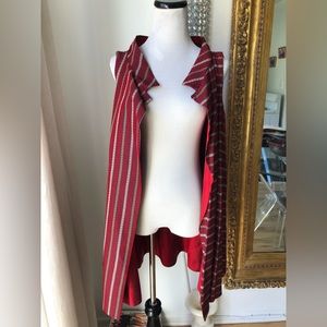 Lartisan du Liban reversible cape size small